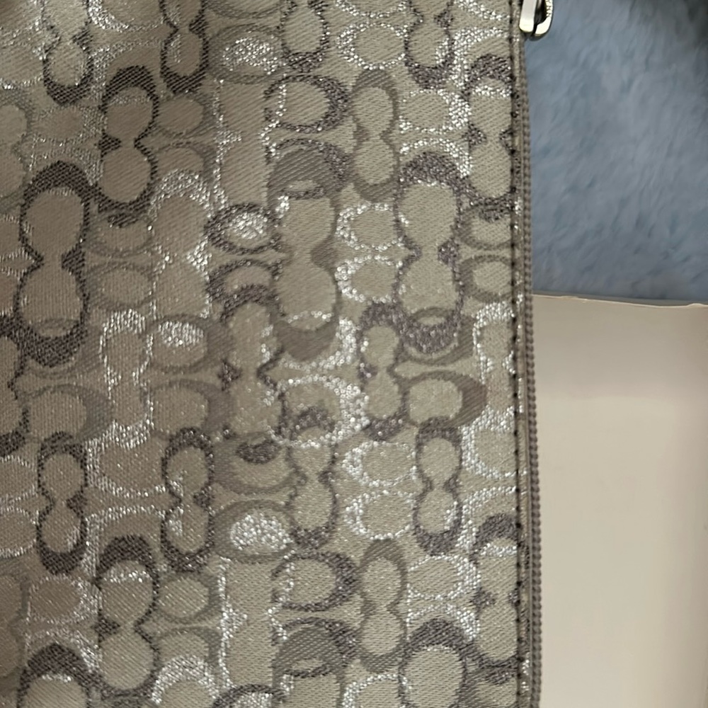 Coach Metallic Silver Signature Collection Wristlet - Picture 4 of 7